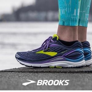 Brooks Transcend 4